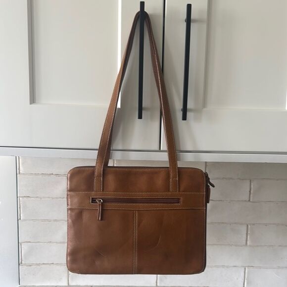 Tignanello Vintage Tan Genuine Leather Women’s Shoulder Handbag Zip Compartments - Picture 1 of 16